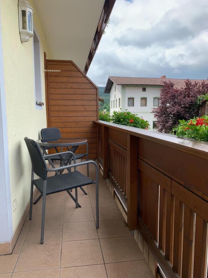 Landgasthof Achatz Arrach Exteriör bild