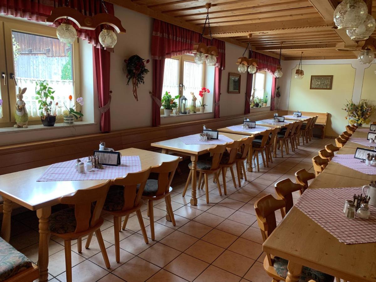 Landgasthof Achatz Arrach Exteriör bild